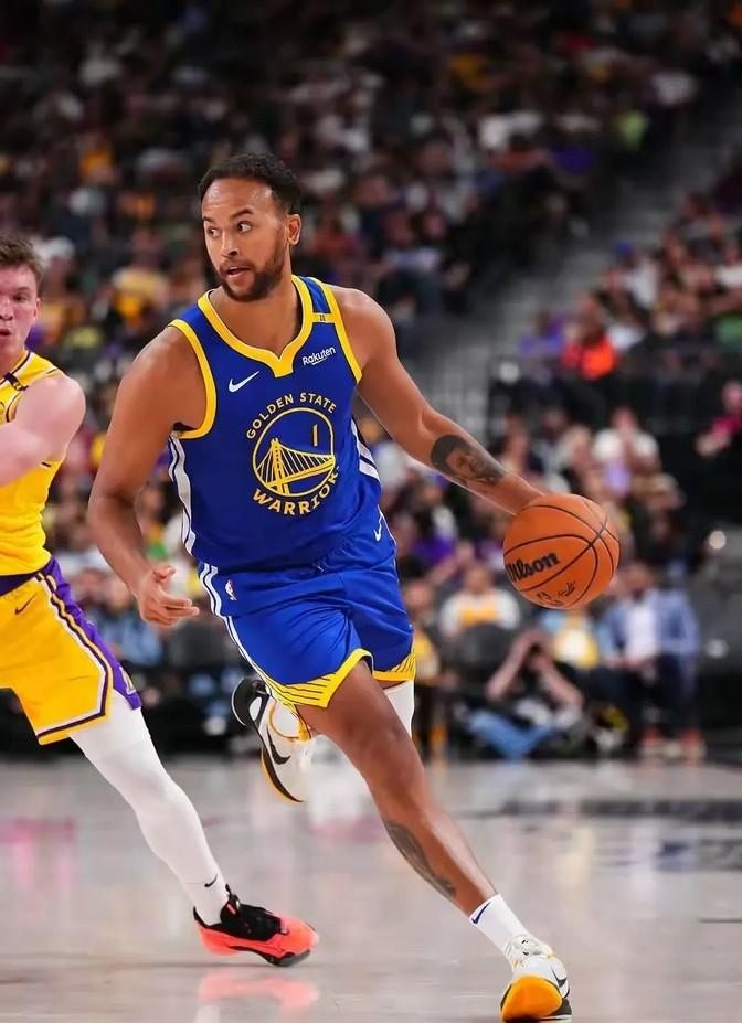 米兰体育直播-关于勇士新秀登陆联盟，表现抢眼引关注的信息