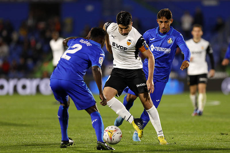 米兰体育官方入口-华伦西亚在比赛中保持不败,表现出色的简单介绍