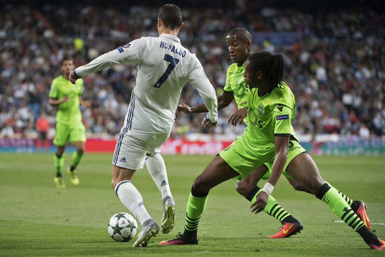 米兰体育教练-格拉纳达换帅后，状态回暖取胜的简单介绍