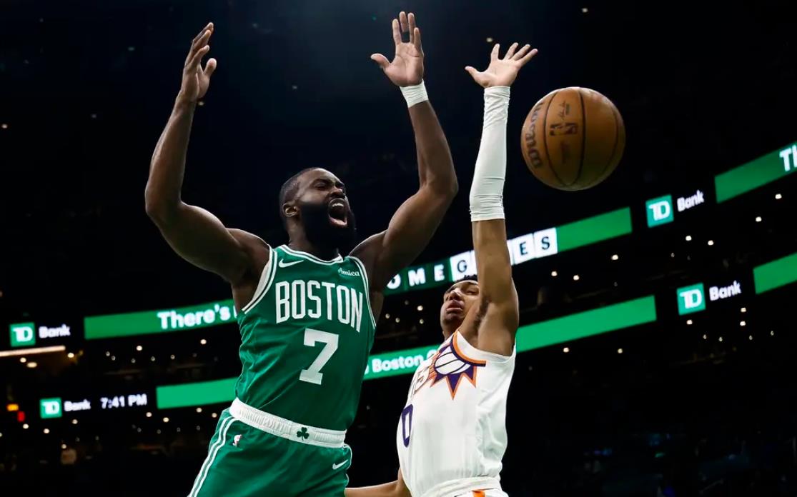 米兰体育娱乐-勇士逆转凯尔特人取得关键胜利